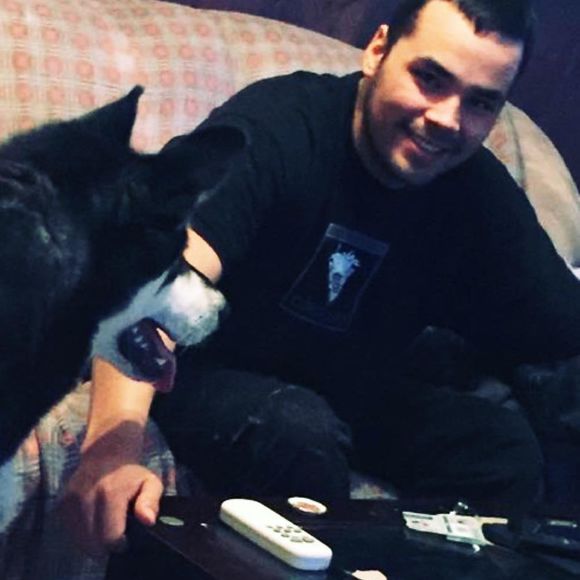 Meet your Posher, Andrew - Picture 1 of 1